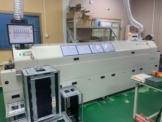 PC8835 Automatische Schiene + PC-Steuerung Bleifreie Rückflussofen 8 Temperaturzonen Lötmaschine