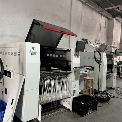 TS10 SMT Pick-and-Place-Maschine 10 Köpfe 100 Fütterungen 01005 Hochgeschwindigkeitsunterstützung