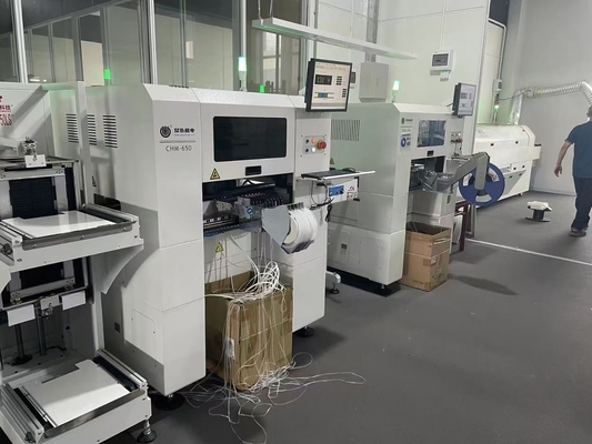 Charmhigh 2025 Alle Modelle 10 Arten von SMT-Pick-and-Place-Maschine 2,4,6,8,10,20 PCBA-Fertigung