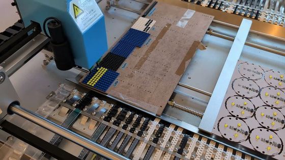 Perfekte Zufuhren CHMT48VB 58 + Doppelvisions-Kamera-Tischplatten-Auswahl und Platz-Maschine
