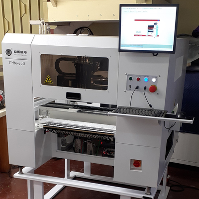 Tischplatte CHM-650 Hochpräzisions-Bestückungsautomat für Leiterplatten mit 4 Köpfen
